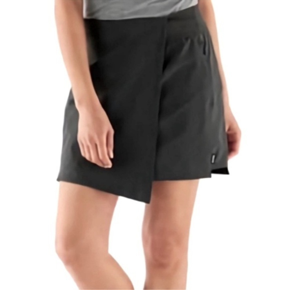 REI Co-op Sz XS Screeline black Hiking Camp Skirt Skort UPF 50+ Stretch Women's